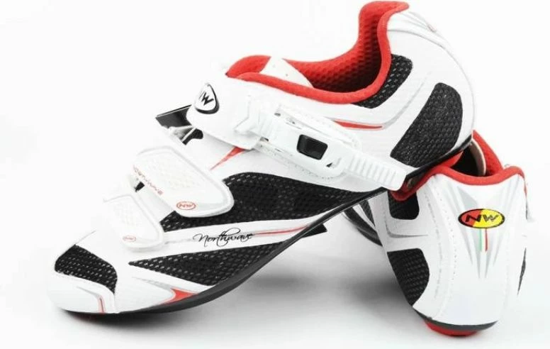 Atlete për femra Inny, të bardha