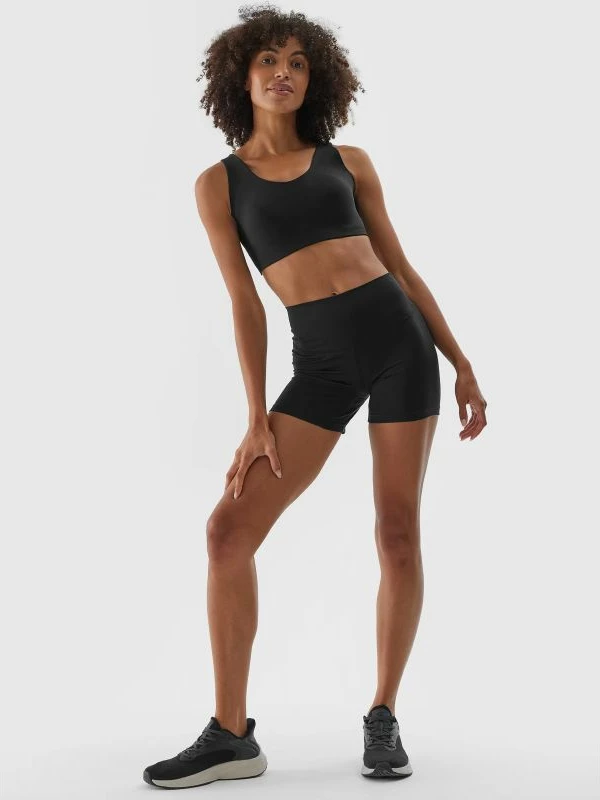 Hellonka të shkurtra trajnimi 4f për femra, të zeza