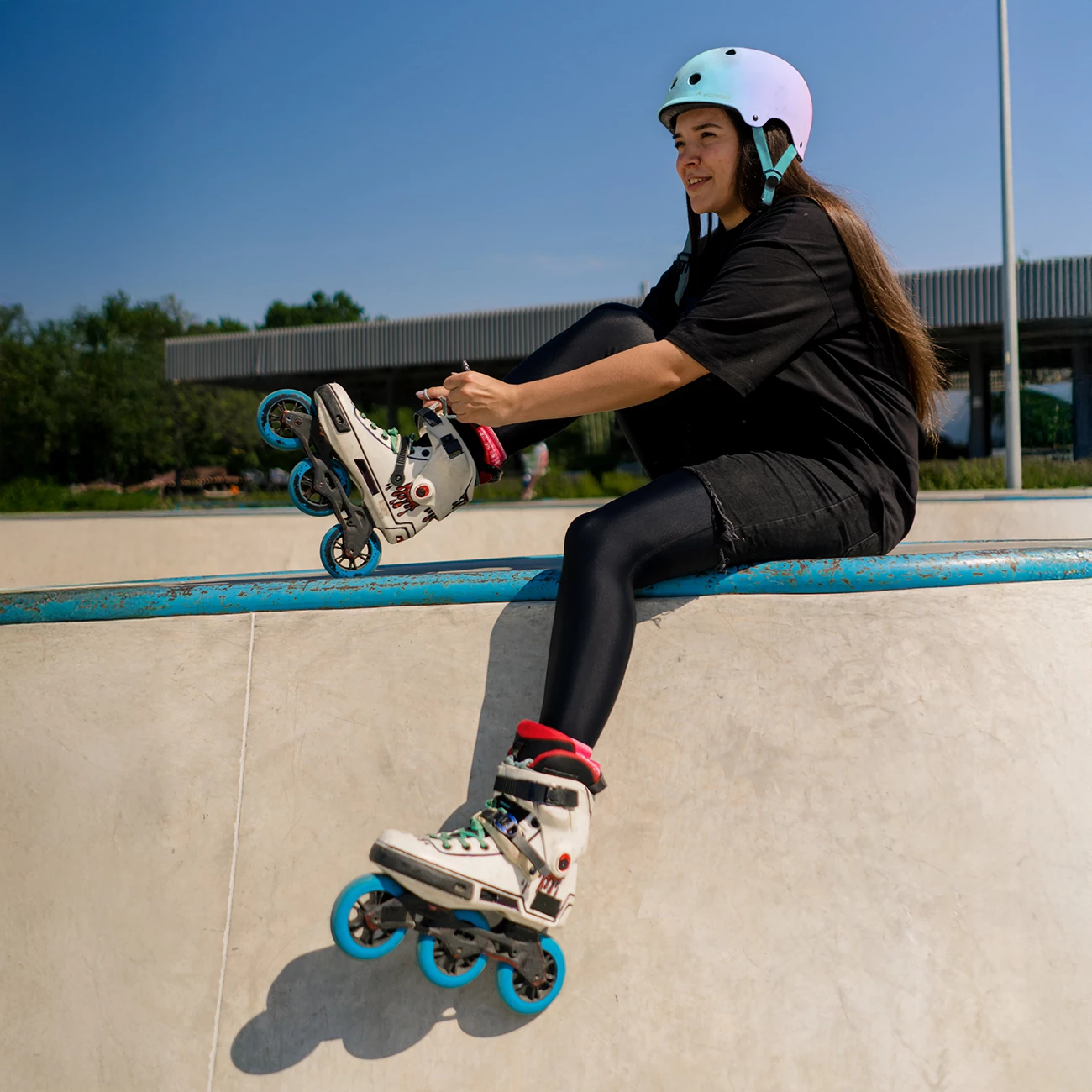 Helmetë BMX/skuter Wozinsky HT-38GRM, M (54-58 cm), rregullim 360°, polikarbonat + EPS, gradient rozë