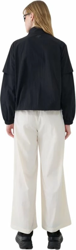 Jakne për femra 4F, e zezë