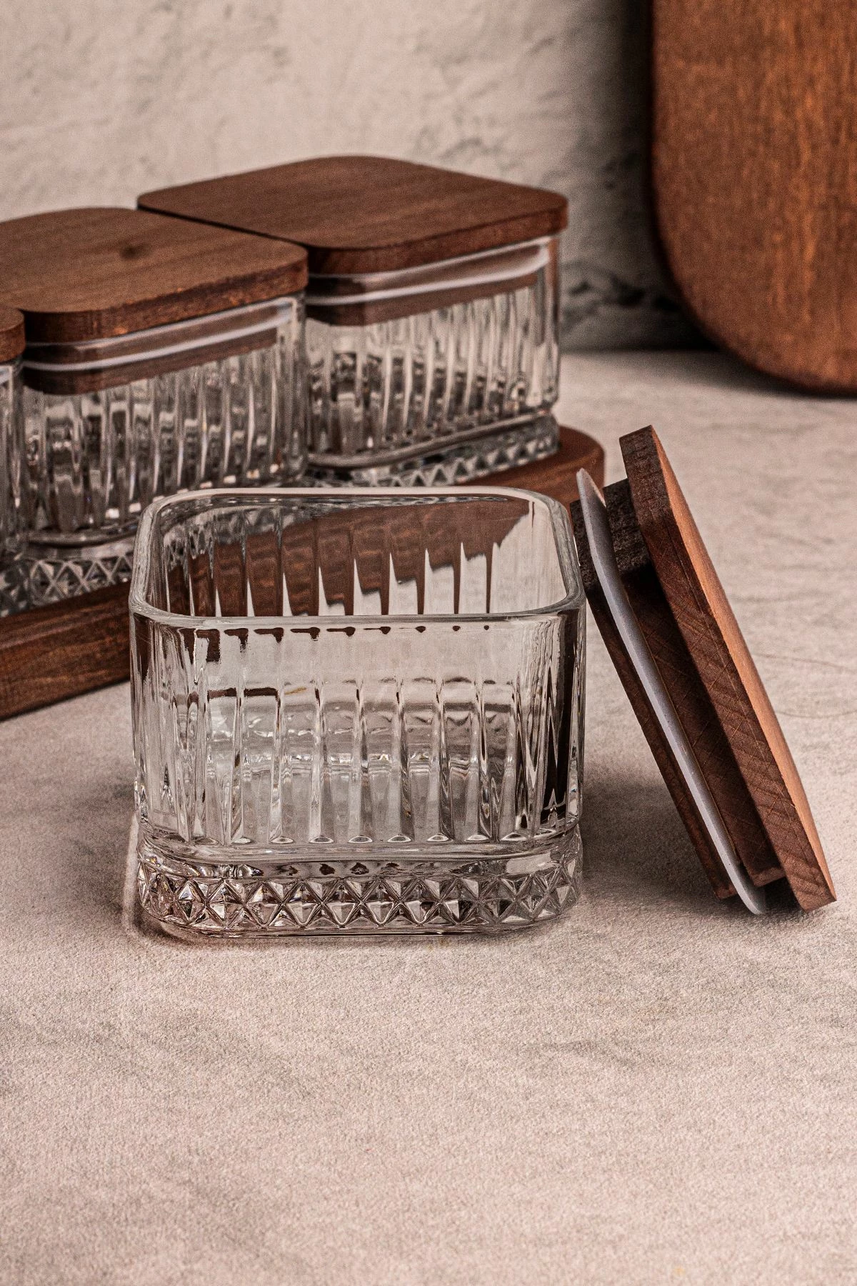 Set pjatash qelqi me kapakë druri, 9 copë, Hermia Concept, Bella Kare 5