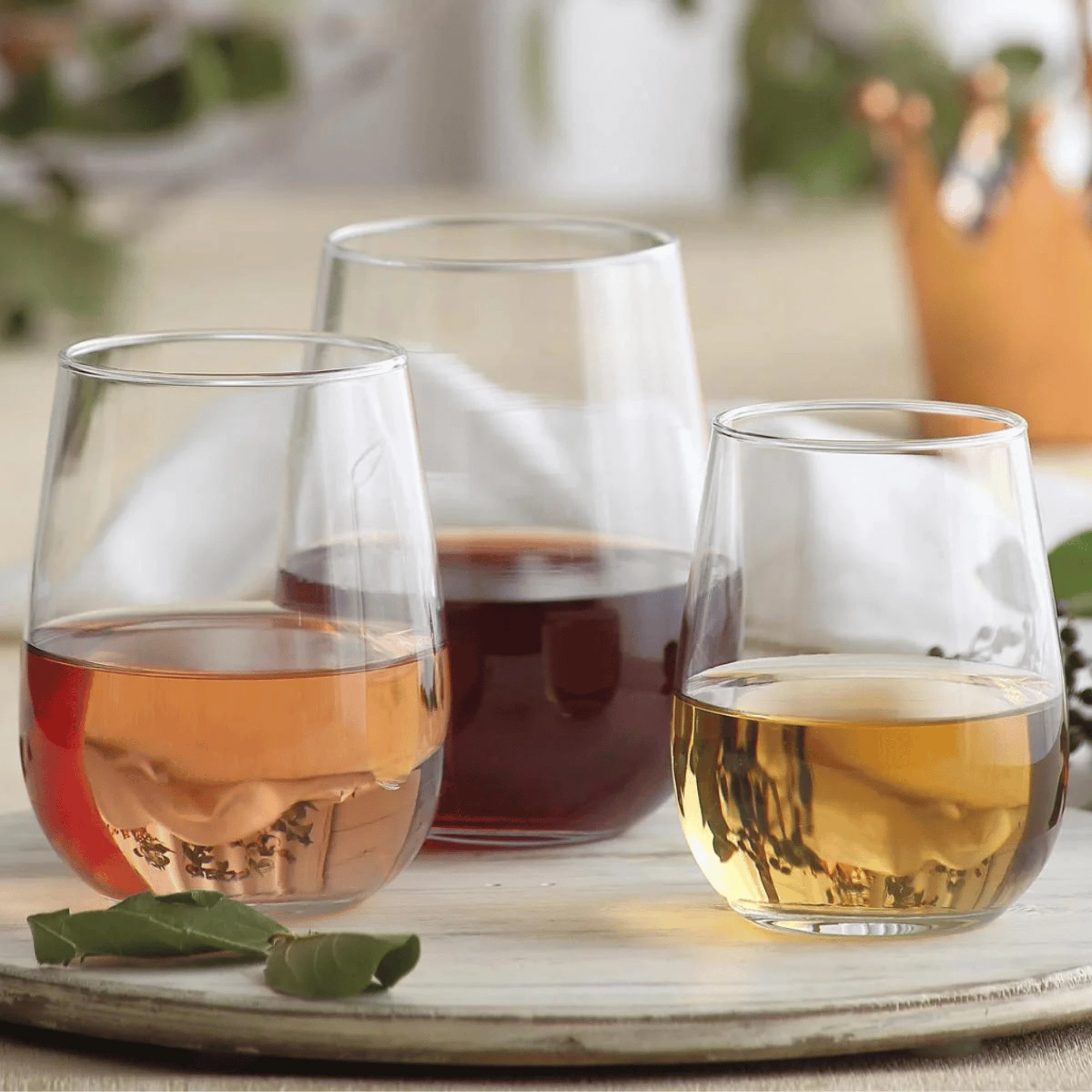 Gotë vere pa kërcell LAV Paris 360 ml, set 12 copë, transparente