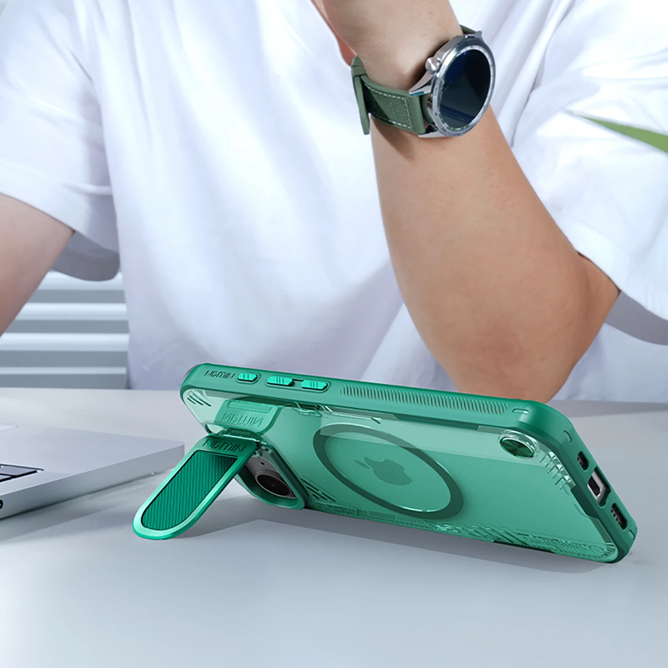 Mbështjellës Nillkin Iceblade Prop Magnetic për iPhone 16e, me kapak kamere dhe mbajtëse, Jeshil