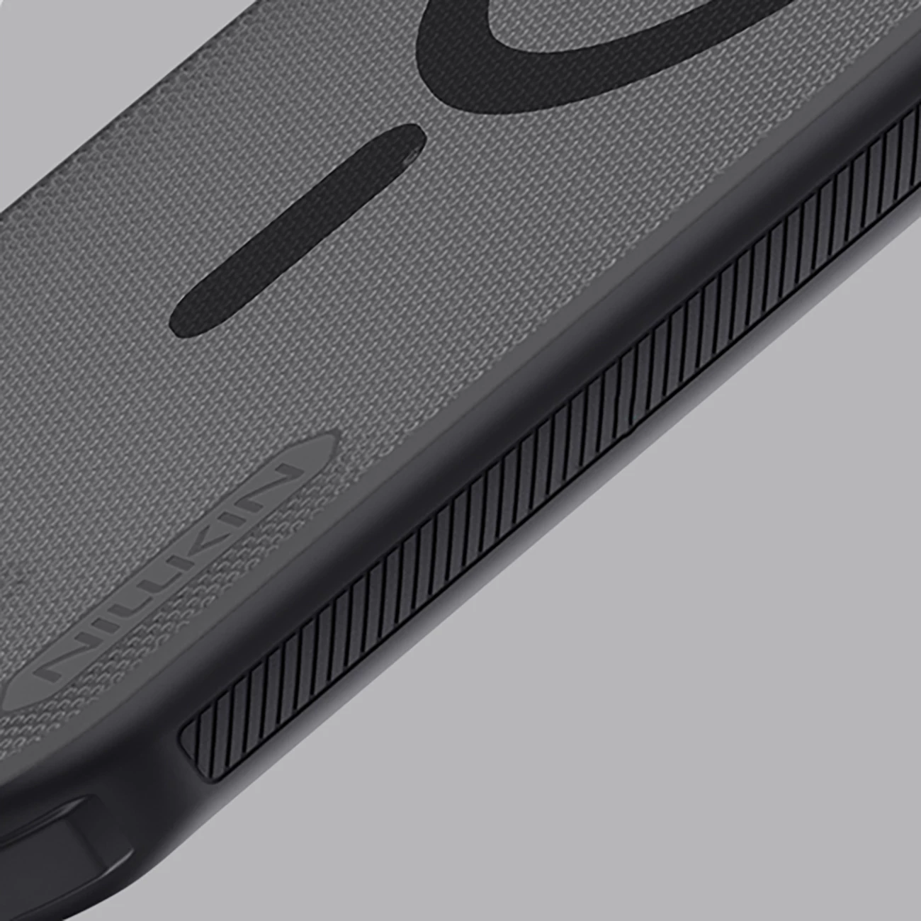 Mbështjellës, Nillkin, Super Frosted Shield Pro, për iPhone 17 Air, MagSafe kompatibil, PC+TPU, transparent e zezë