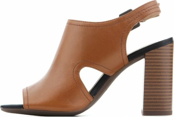 Këpucë femrash Geox, karameli