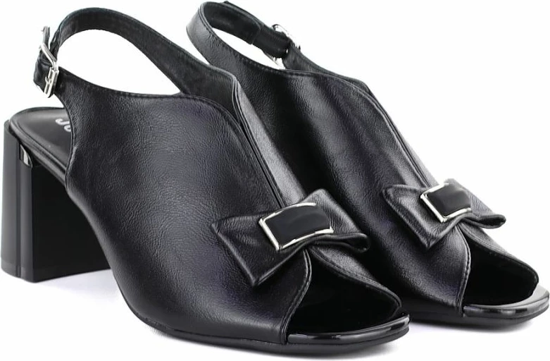 Sandale me takë të trashë Jezzi RMR25112-3 për femra, të zeza