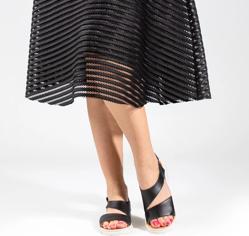 Sandale per femra MARA, të zeza