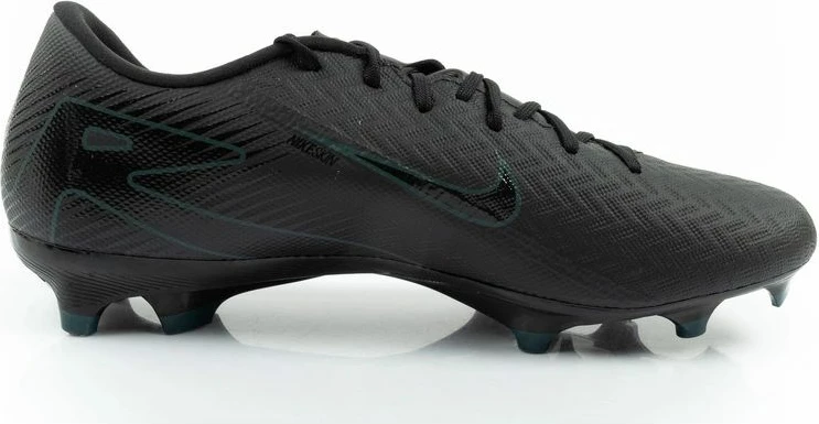 Atlete futbolli Nike Zoom Vapor 16 Academy FG/MG, të zeza