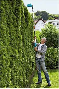 Gërshërë gardhi me bateri GARDENA THS 42/18V P4A, teh 42 cm, 18V 2.5Ah, set me bateri dhe karikues, zi/kaltër/portokalli