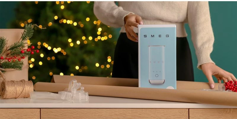 Shkumëzues qumështi SMEG MFF02CREU, krem