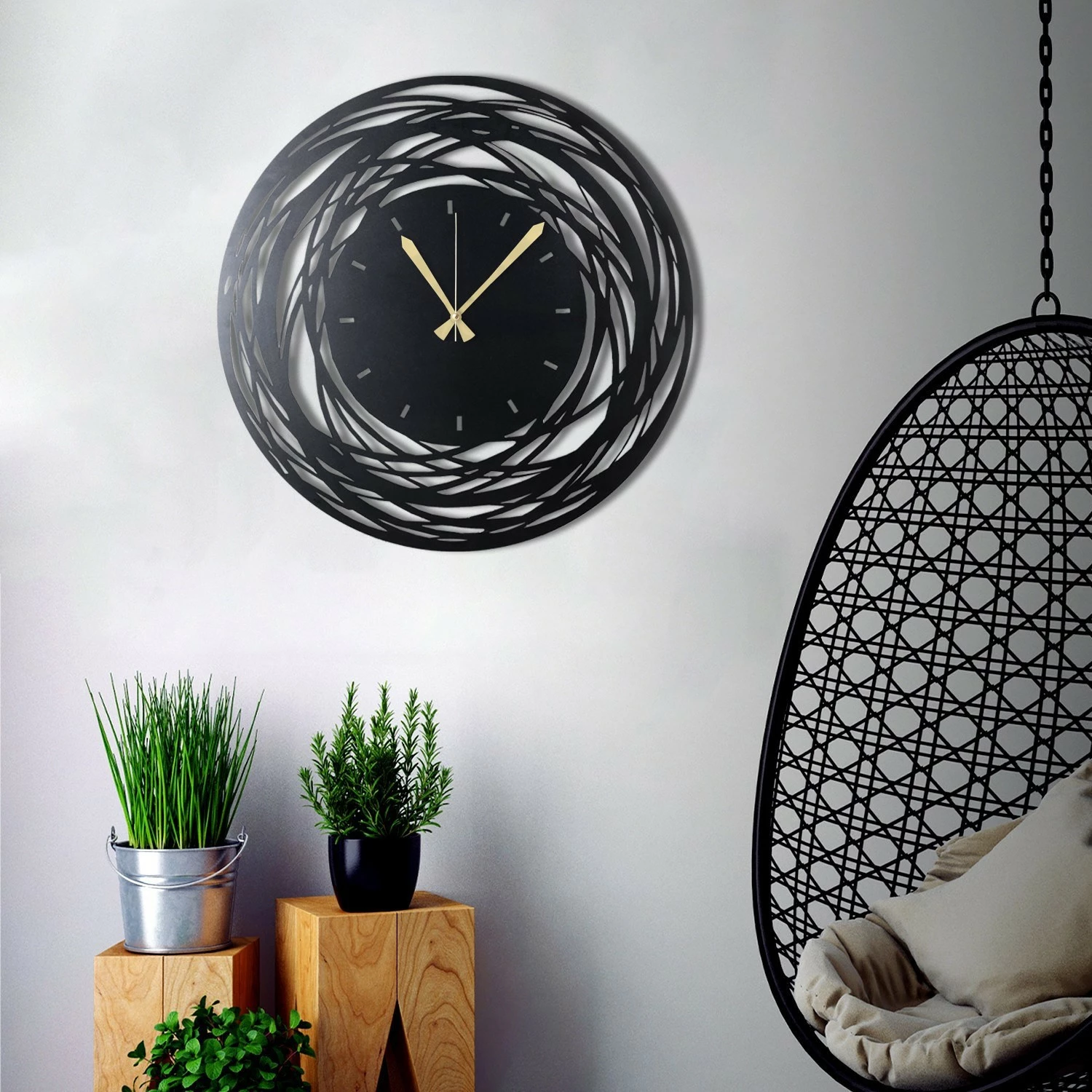 Orë muri dekorative prej metali, Wallity, WATCH-042, e zezë, 50x50cm