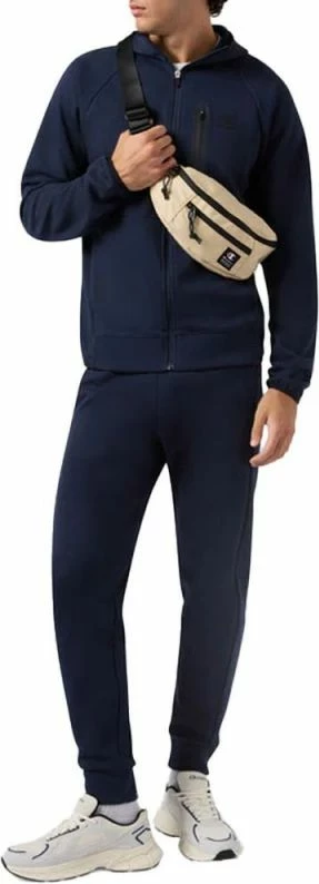 Trenerka për meshkuj Champion