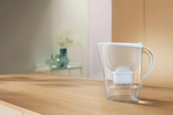 Ibrik filtri BRITA Marella XL me 4 fishekë Maxtra, 3.5L, Bardhë