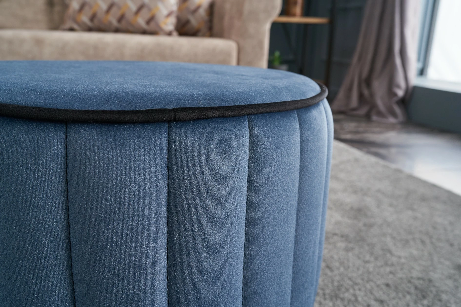Puf Atelier del Sofa, kadife moderne, ngjyrë kaltër