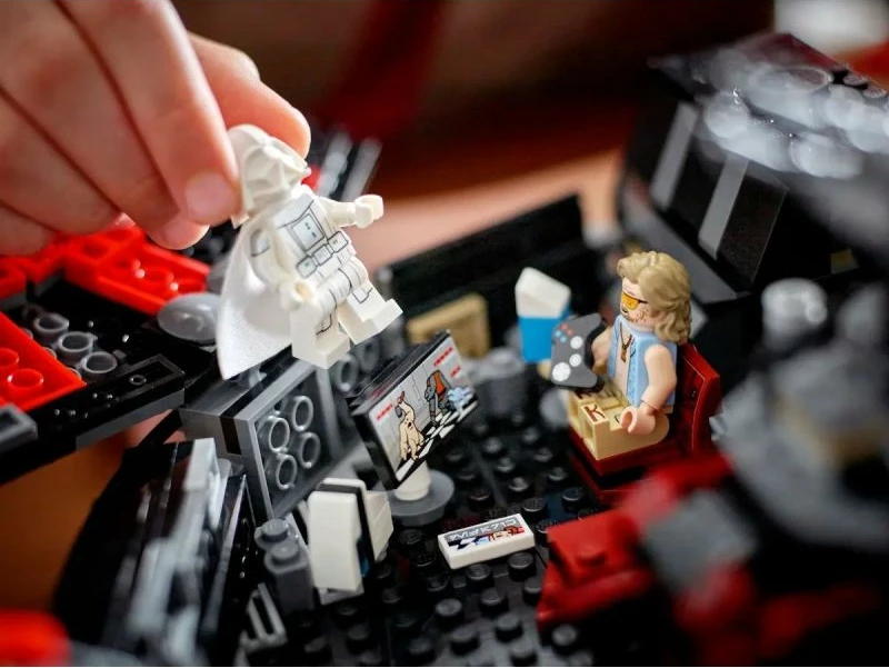 Lego Star Wars set për fëmijë, Dark Falcon Millennium