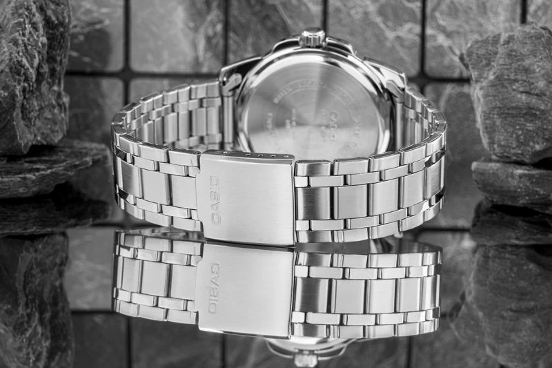 Orë dore për meshkuj Casio MTP-1314PD-1AVEF, e zezë, me kuti