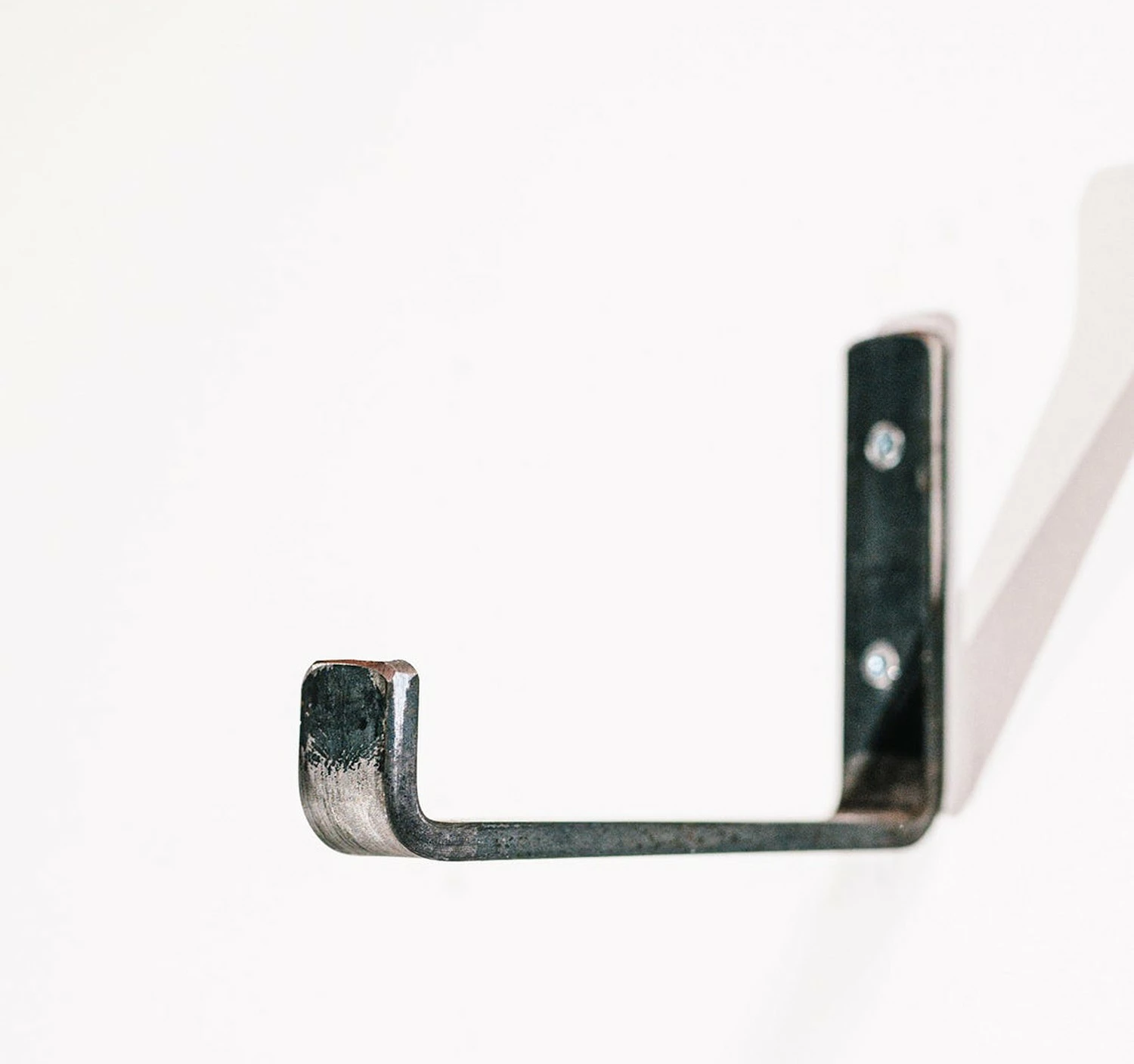 Varëse muri Baroque Pipe, e zezë, Hanah Home, Lam015