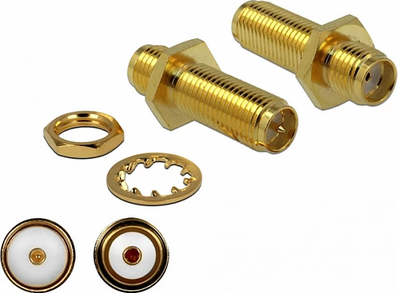 Adapter RF DeLOCK 89969, SMA në RP-SMA, 0-3000 MHz, 50 Ω, Gold