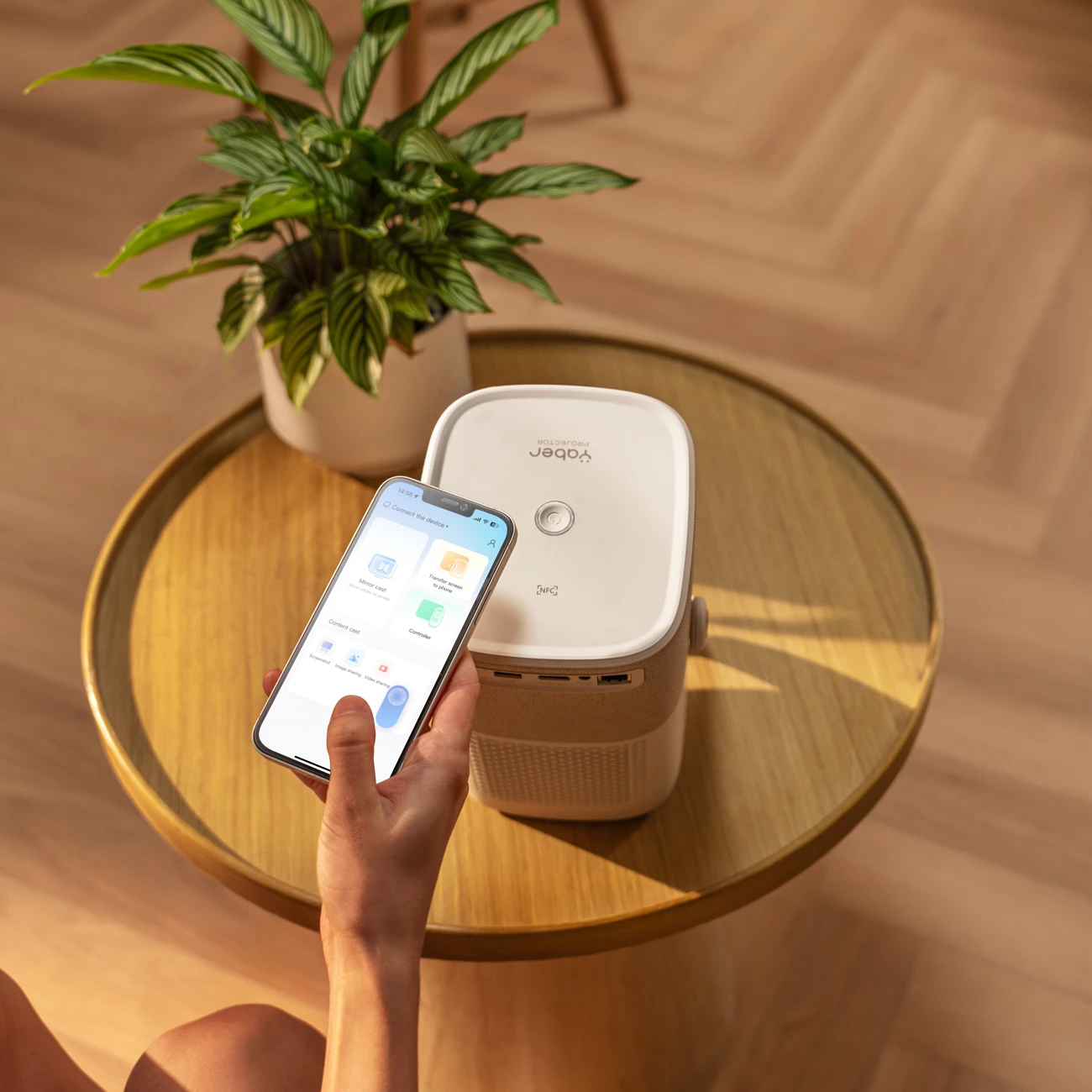 Projektor multimedia Yaber T2 Plus, Full HD 1080p, JBL Speakers, Google TV dongle, Bezhe