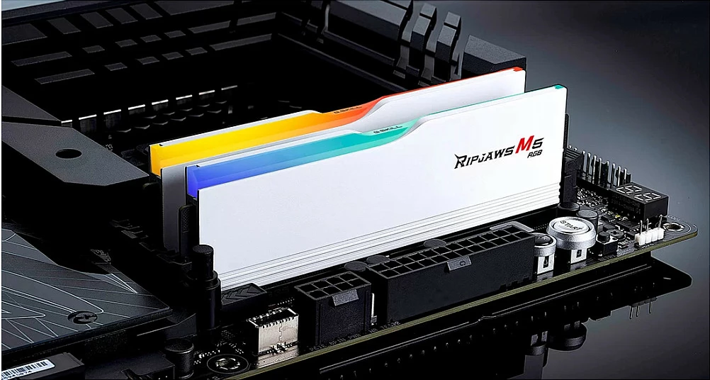RAM Memorje G.Skill Ripjaws M5 RGB 48GB (2x24GB) DDR5 5200MT/s e bardhë