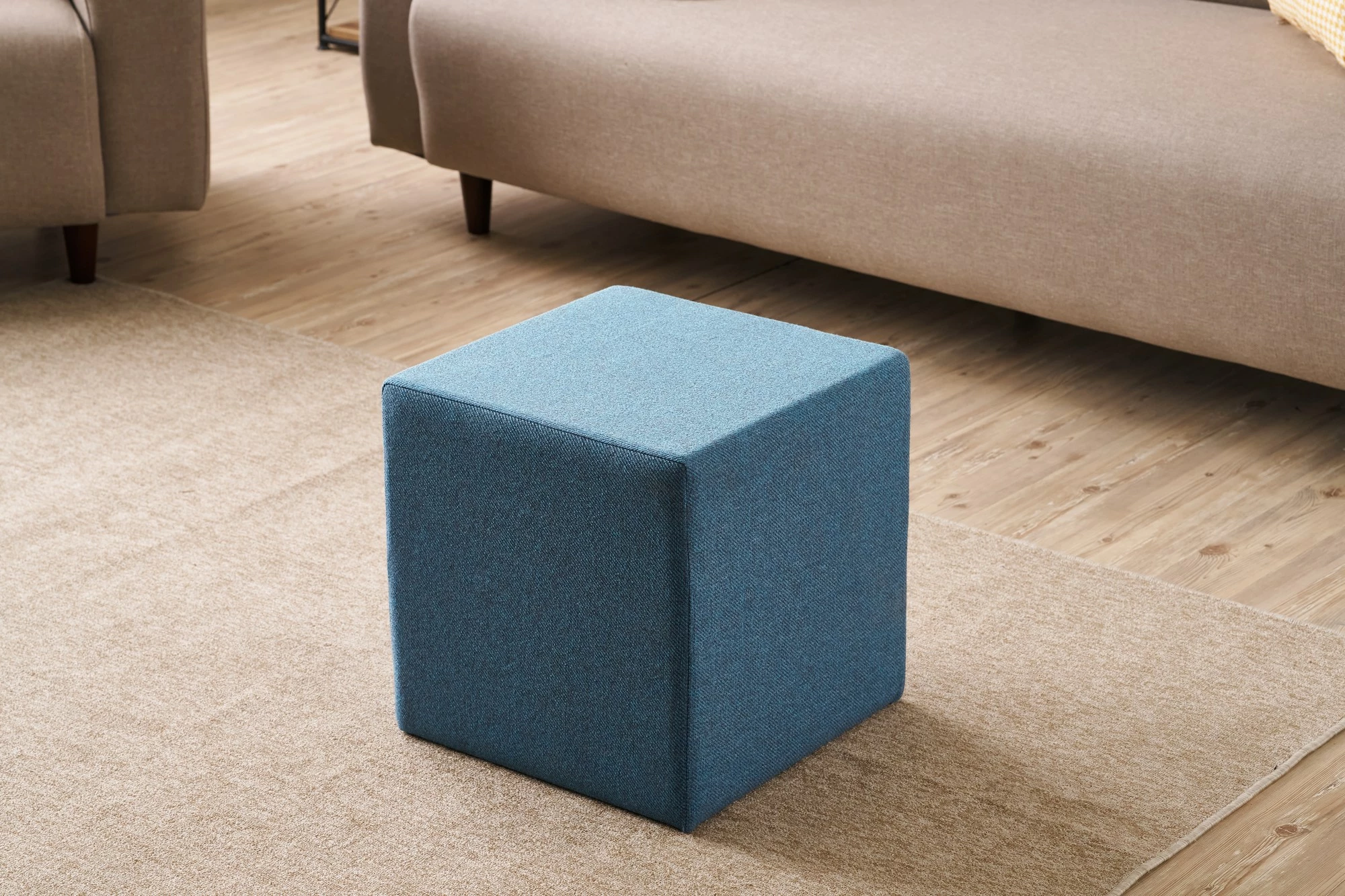 Puf Atelier del Sofa, Asos, ngjyrë kaltër