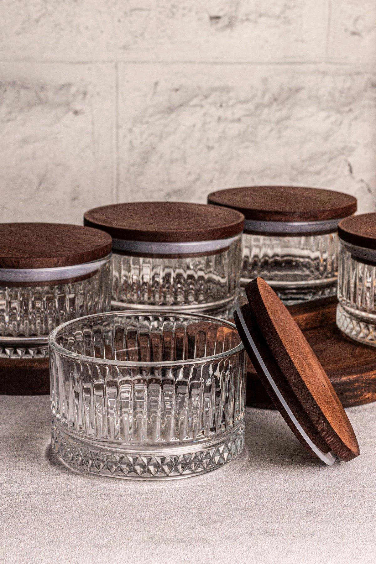 Set pjatash qelqi me kapakë druri, 14 copë, Hermia Concept, Bella 8