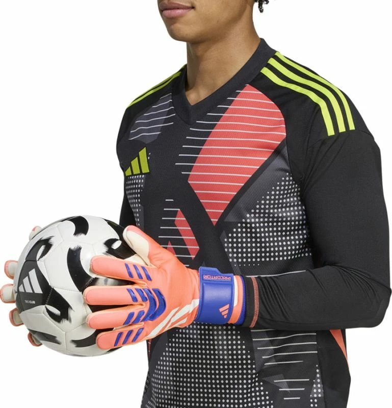 Doreza portieri adidas, Predator