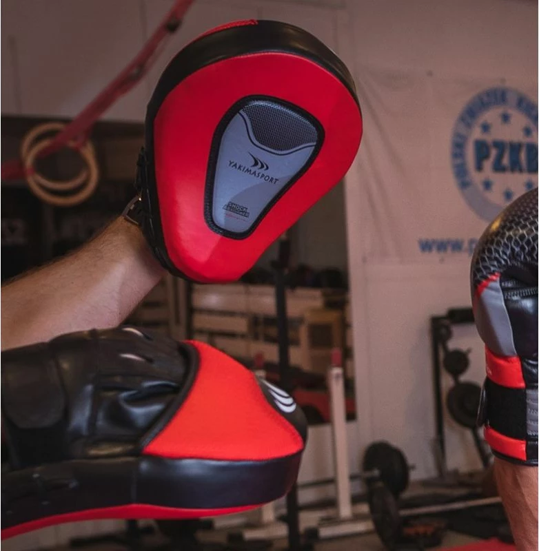 Pawza trajnimi Yakima Sport Pro 100349, të zeza/kuqe, set 2 copë