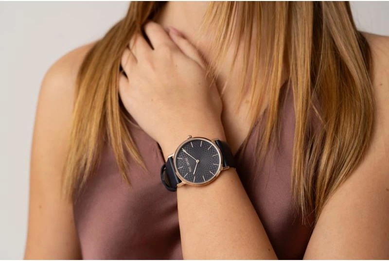 Orë dore për femra Paul Lorens, rozë e artë dhe blu e errët