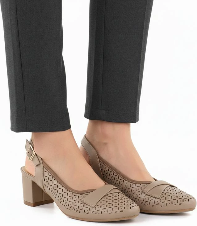 Këpucë me take për femra Jezzi ASA212-8, bezhë