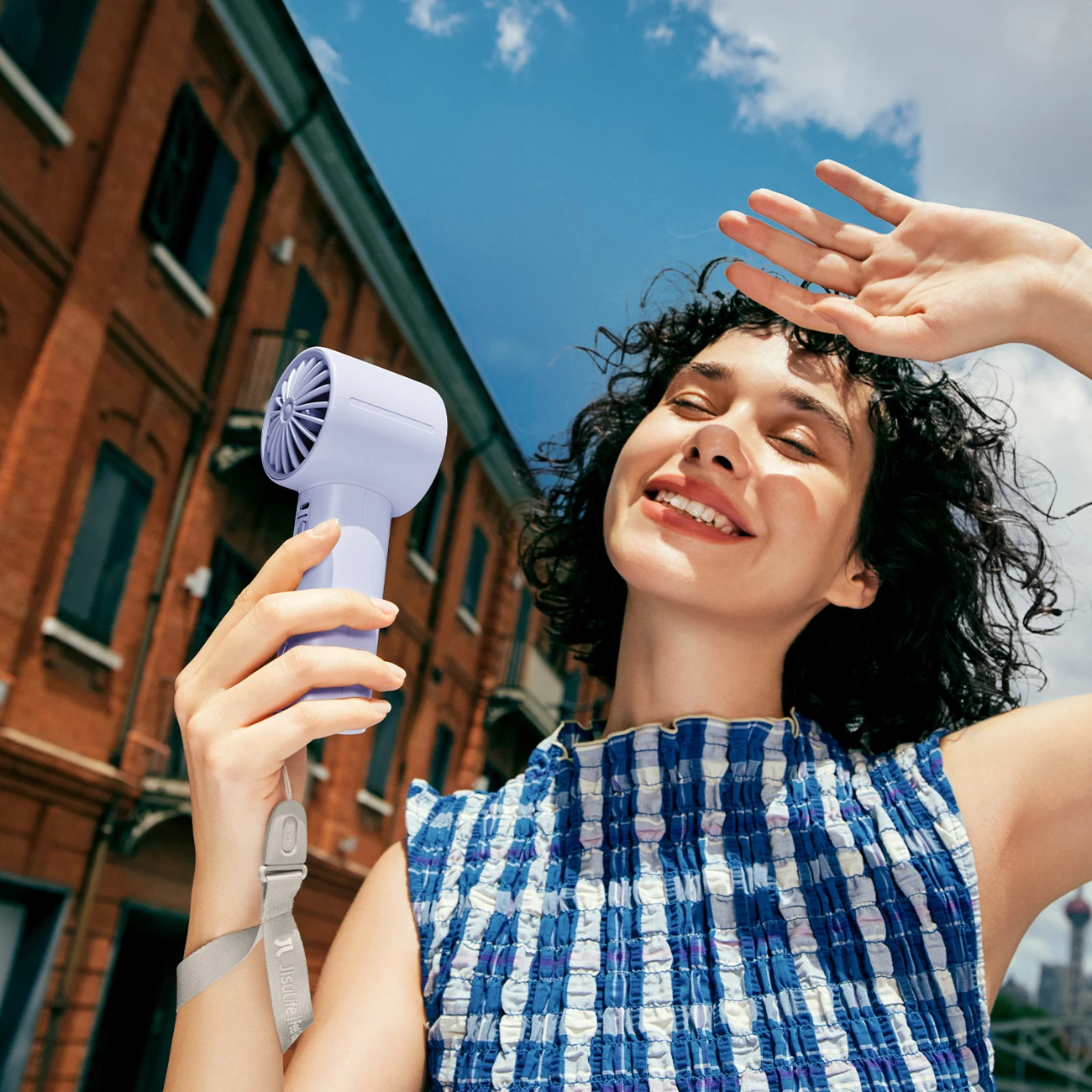 Ventilator dore Jisulife Handheld Fan 10, bateri 4000mAh, USB-C, blu, set me kabllo USB-C dhe litar