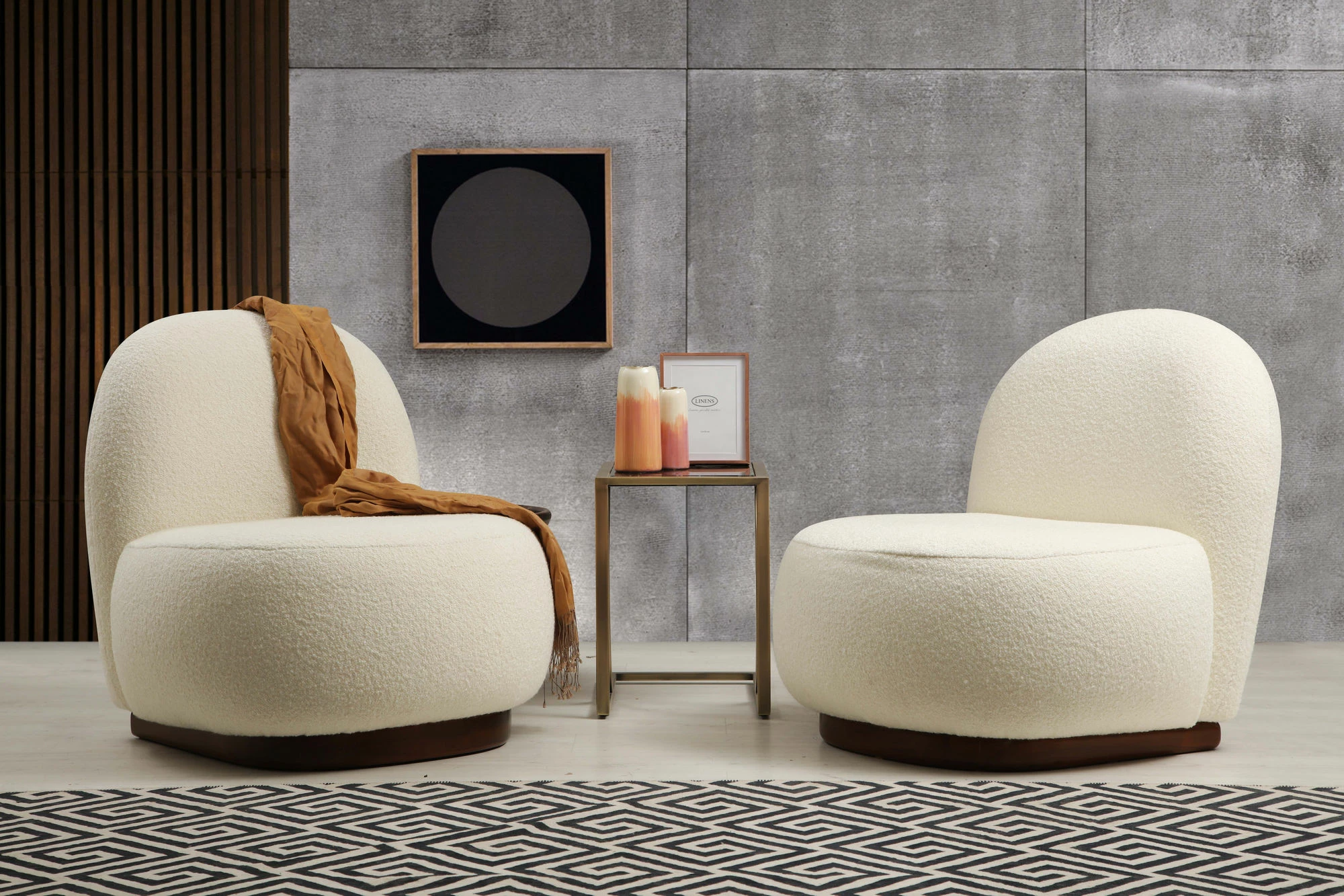 Karrige Wing Atelier del Sofa, Tina, Bouclet e bardhë