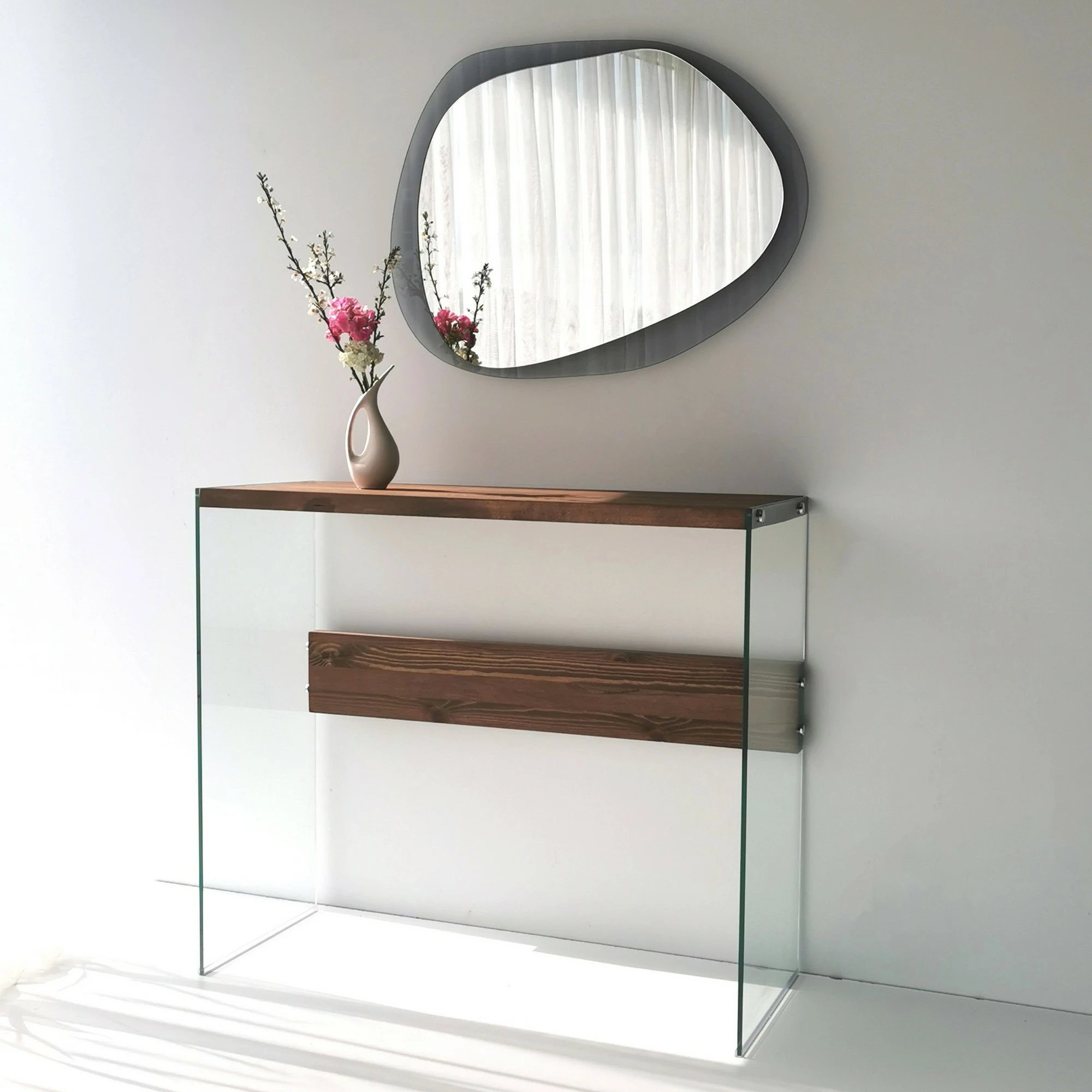 Komodë Hanah Home, ngjyrë arre, Niagara