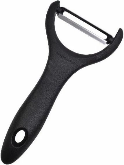 Qërues perimesh dhe frutash Fiskars Essential 1023824 14.5 cm, e zezë