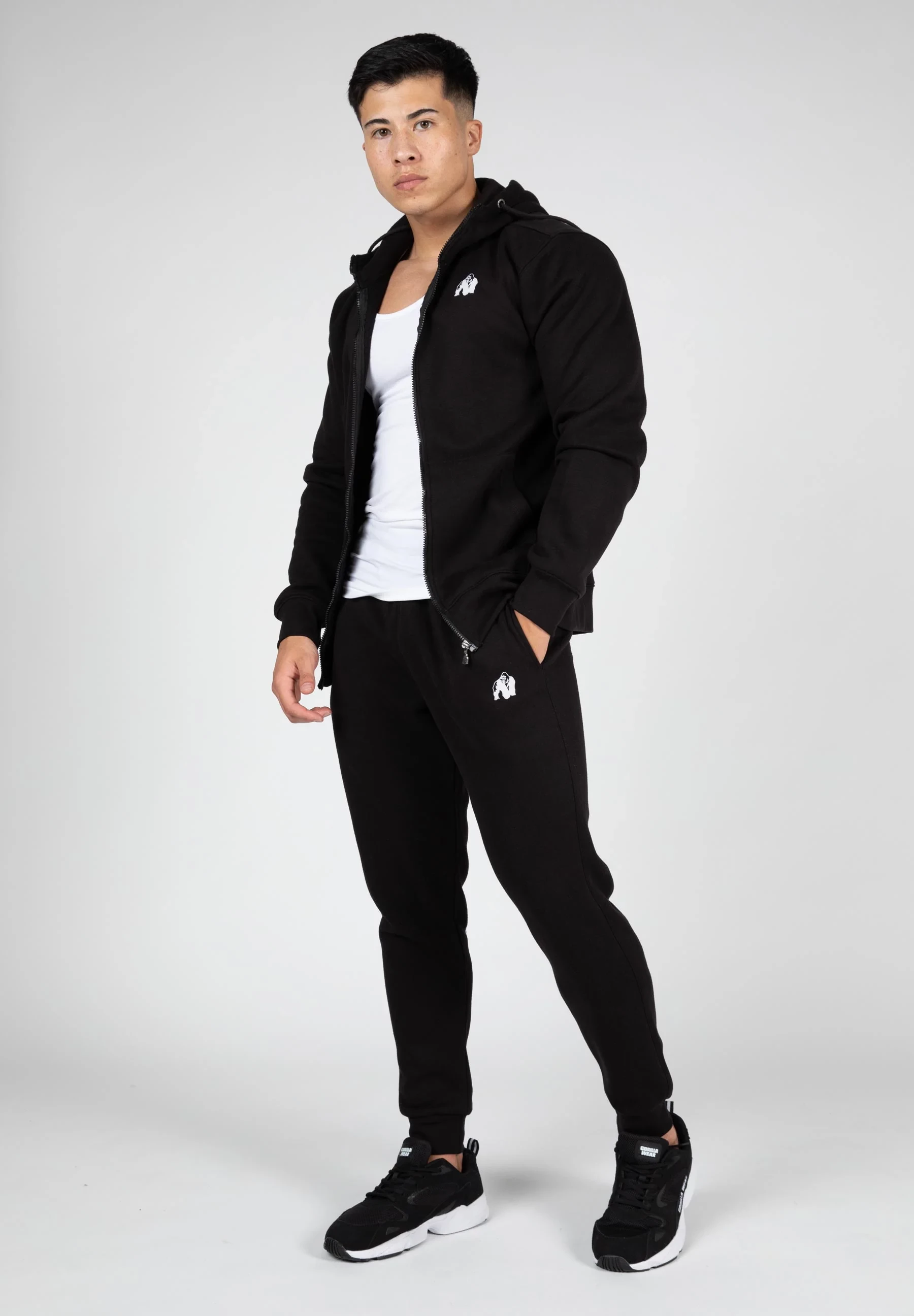 Kennewick Zipped Hoodie - Black [Madhësia: S]