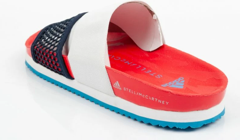 Papuqe për femra adidas, me ngjyra