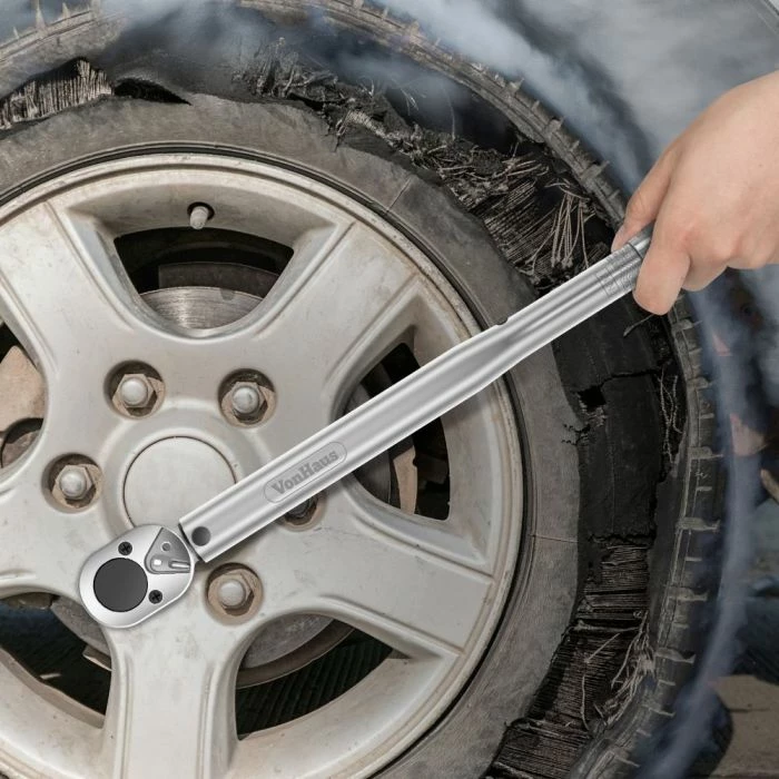 çelës momenti VONHAUS 3500195, 1/2\", gjatësi 470 mm, me reduktor 1/2\" në 3/8\" dhe zgjatim, argjendtë