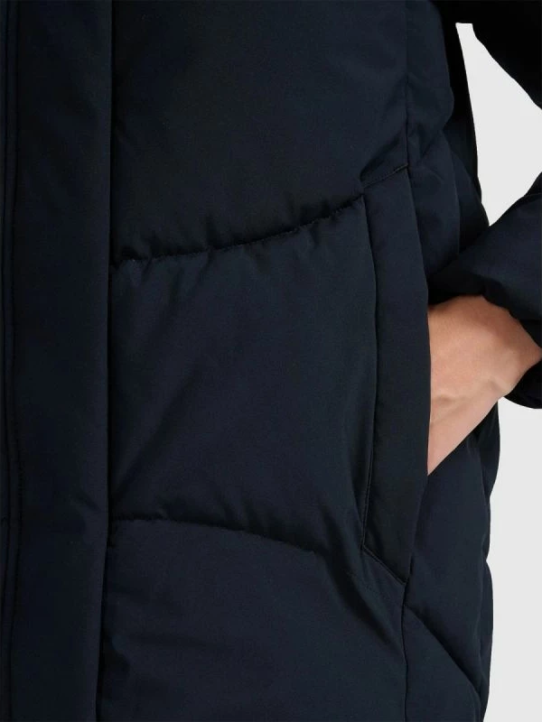 Jakne për femra 4F, e zezë