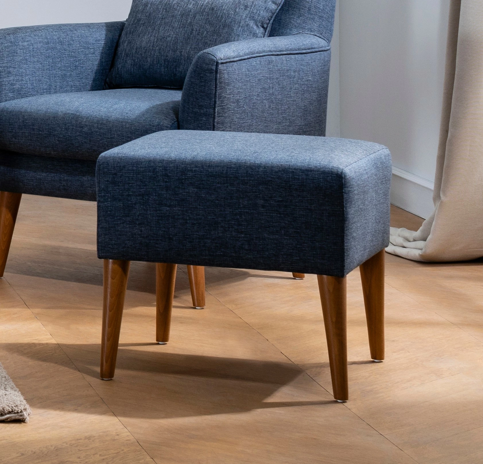 Puf Zeni, ngjyrë kaltër e errët, Atelier del Sofa