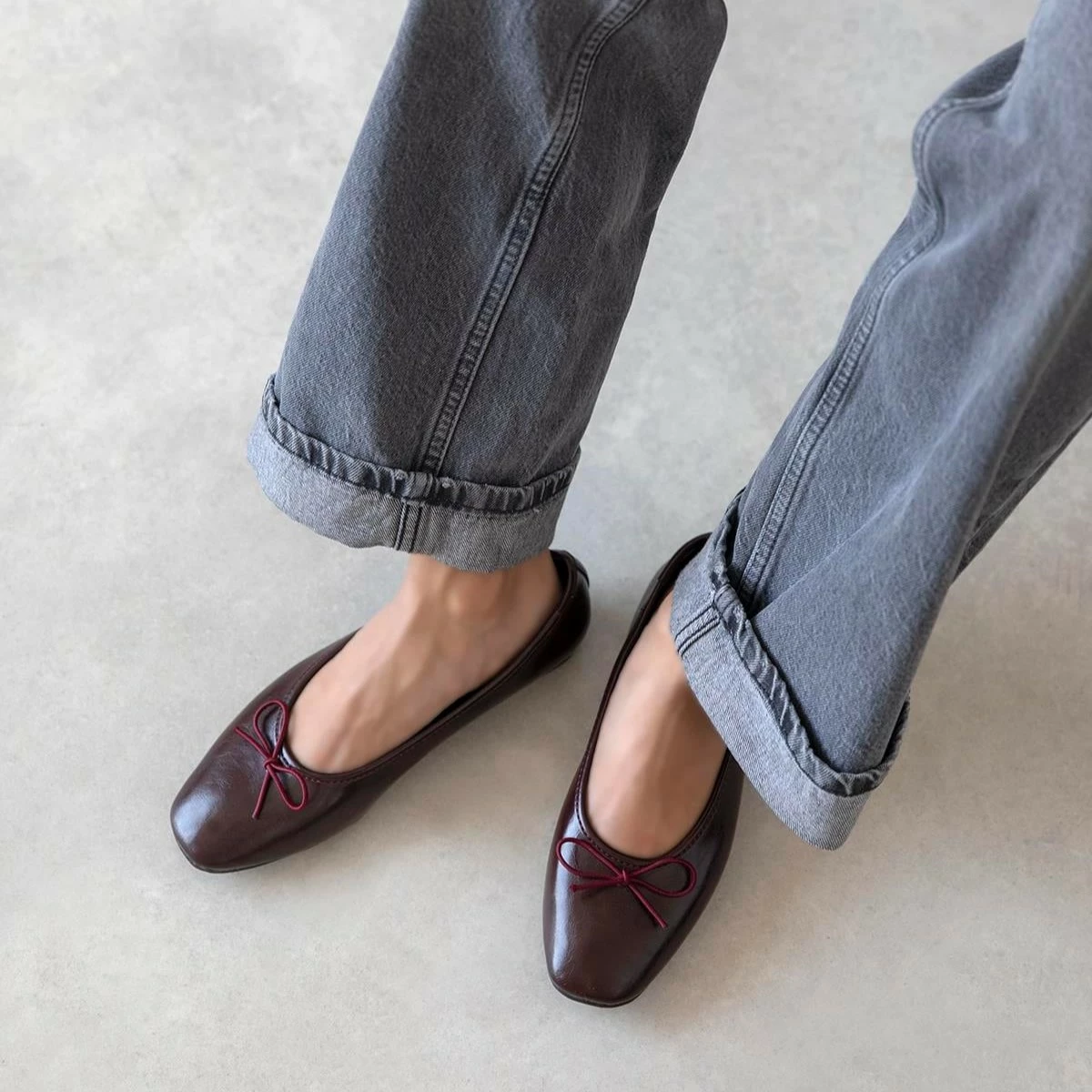 Galo Cherry Leather