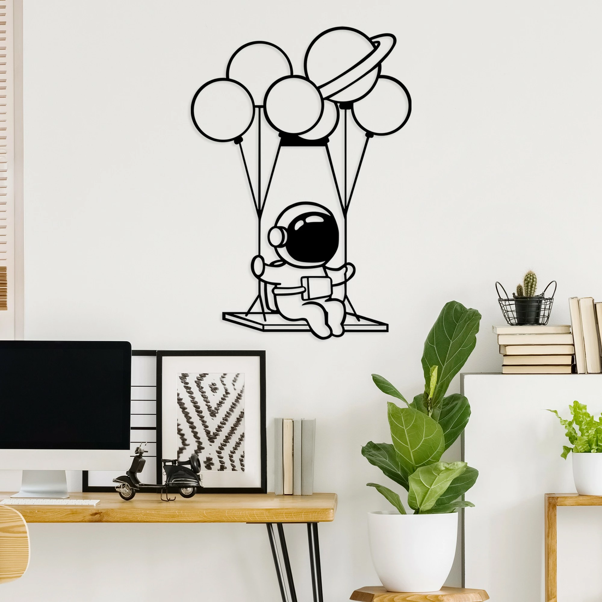 Aksesor dekorativ metalik për mur, astronaut, Wallity, 44x70cm