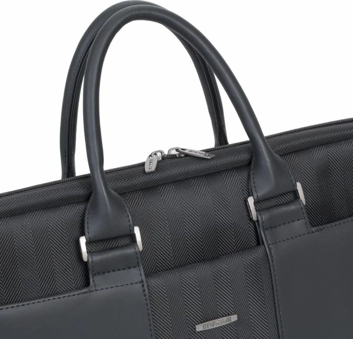 Çantë laptopi RivaCase 8135 15.6", e zezë