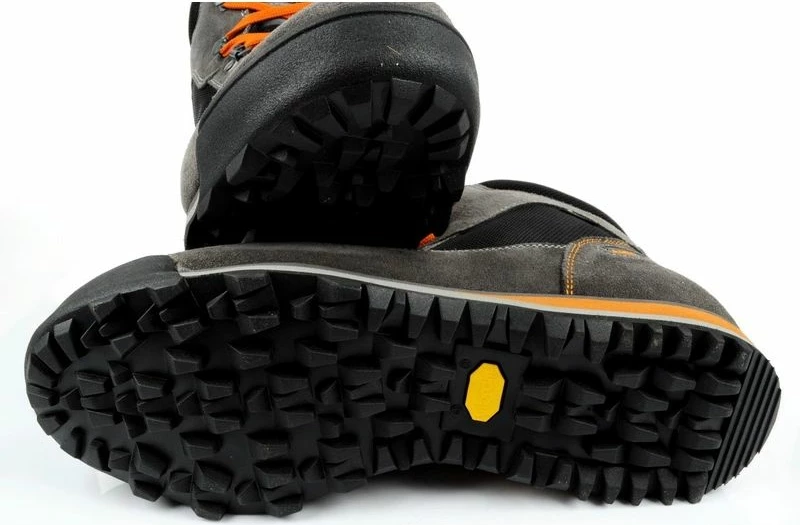 Atlete trekking për femra Aku, kafe