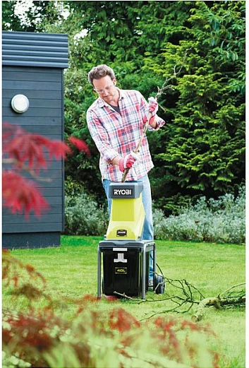 Makineri copëtimi Ryobi RSH2545B, 2500W, 40L, e gjelbër