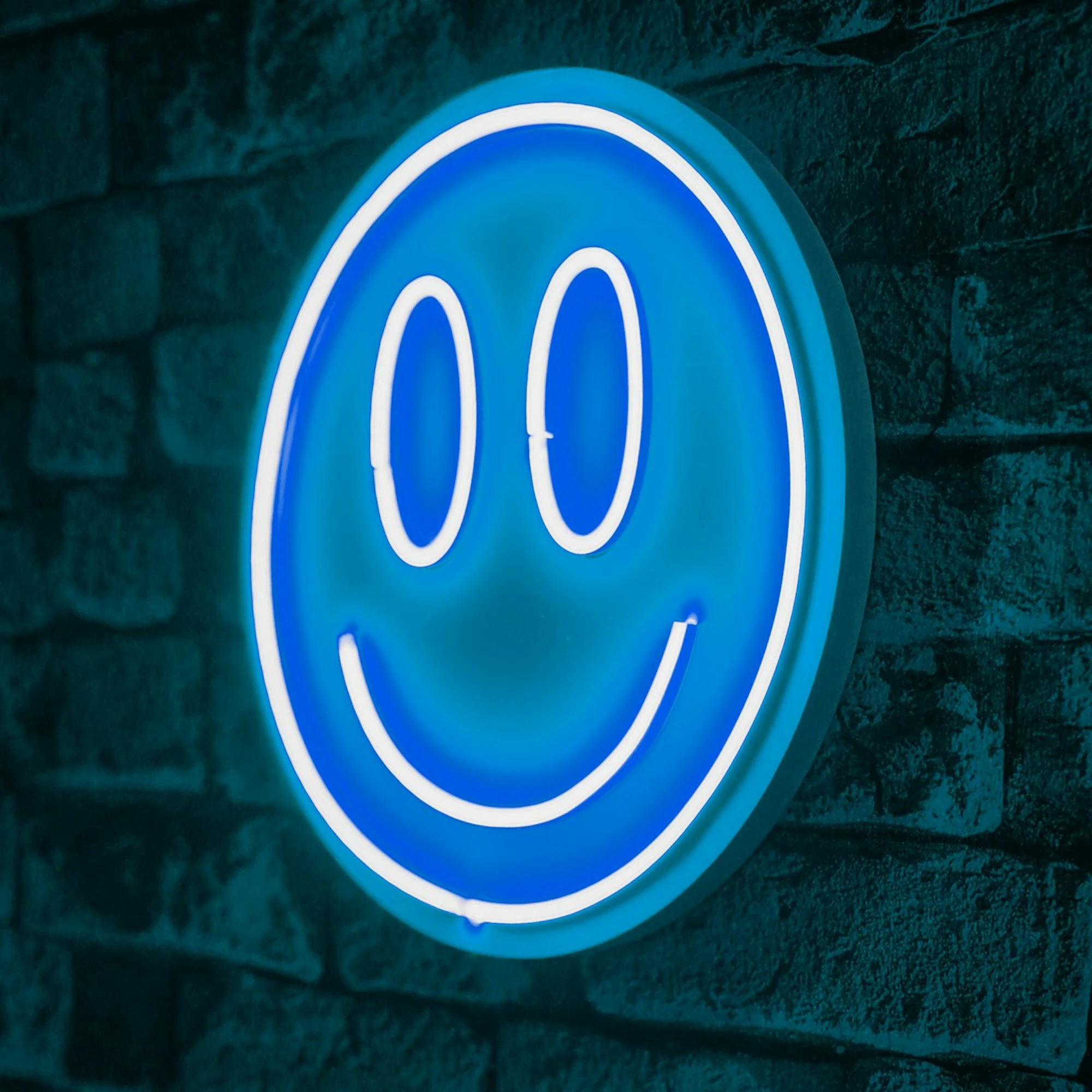 Dritë murale dekorative LED, fytyrë buzëqeshëse, plastike, ngjyrë kaltër, 27cm