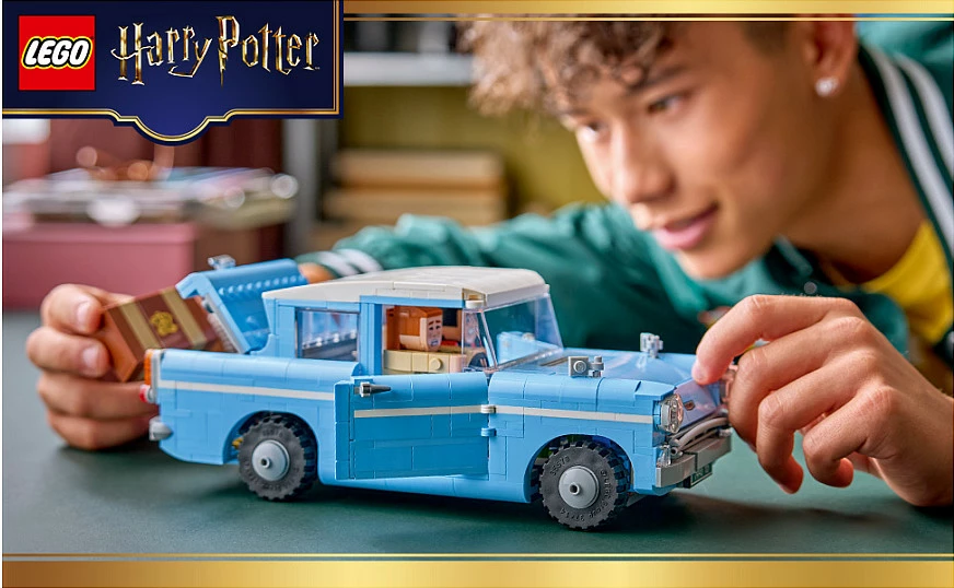Set ndërtimi LEGO Harry Potter 76470, Enchanted Flying Ford Anglia, 868 copë, multikolor