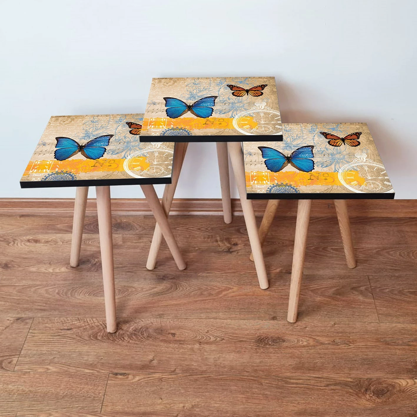 Set tavolinash ndihmëse të mbivendosura, shumëngjyrëshe, Skye Decor, 3Shp58, 3 copë