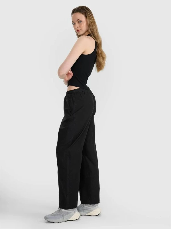 Pantallona të lira femra 4F 4FRSS25TTROF1448-20S