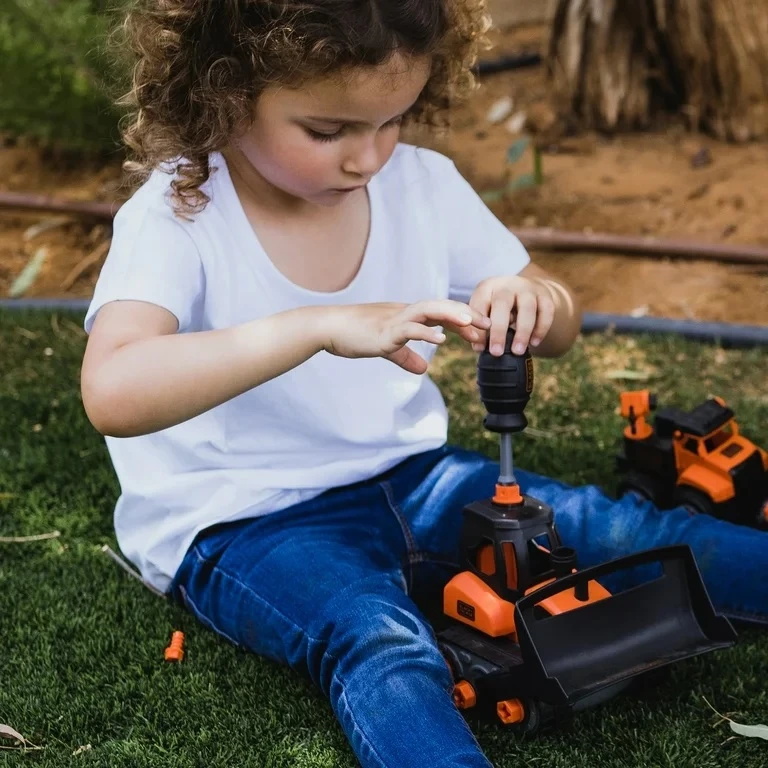 Buldozer lodër për set ndërtimi Black&Decker TT005M-BD, 3+