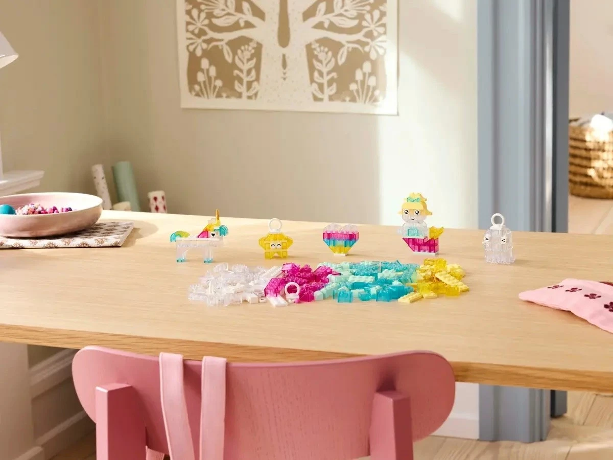 Lego Classic 11040 Magical Transparent Box